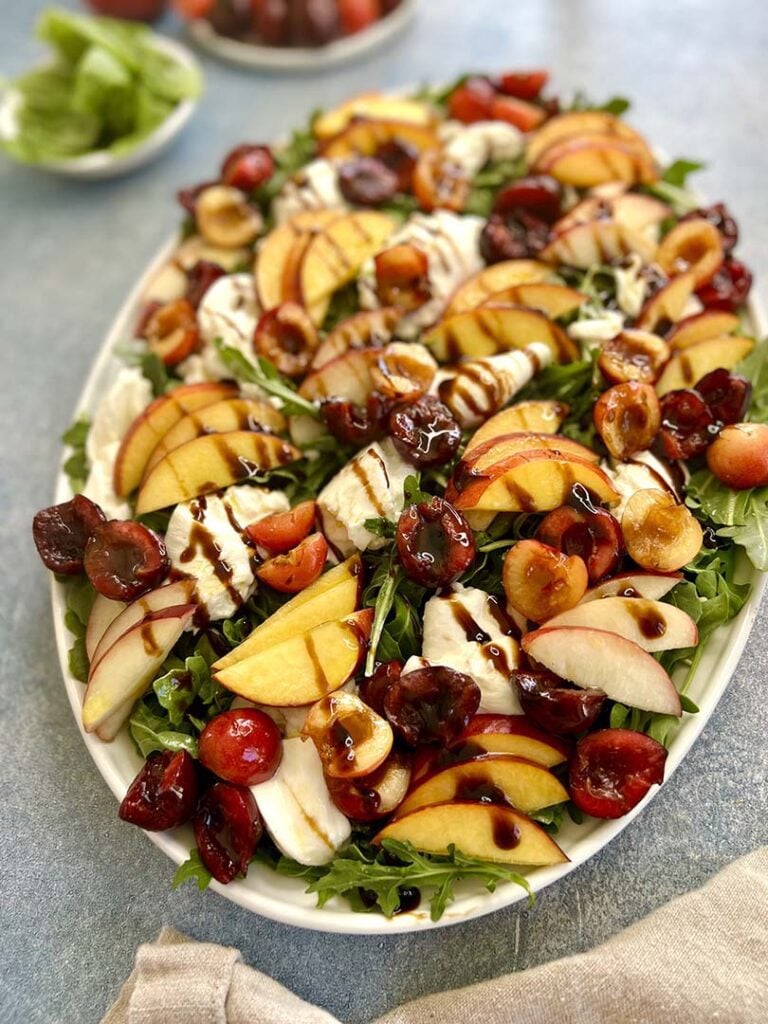 arugula fruit salad