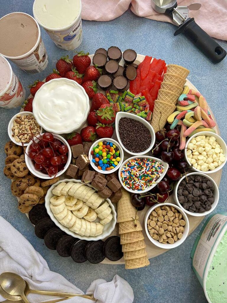 100+ Candy and Ice Cream Topping Dispensers  Ice cream toppings, Toppings,  Sundae bowls