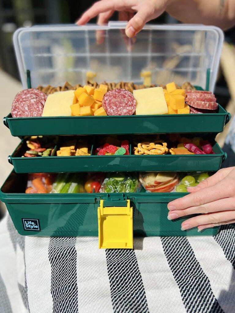 Tackle a snackle box for your next summer outing, Taste