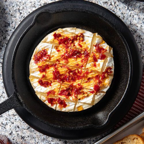 how to serve baked camembert cheese with honey